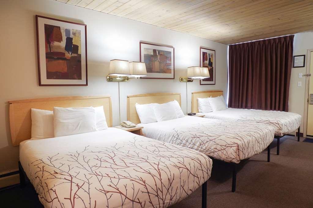 Canadas Best Value Inn&Suites Fernie Zimmer foto
