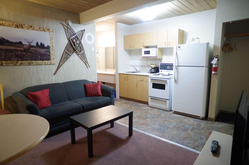 Canadas Best Value Inn&Suites Fernie Zimmer foto